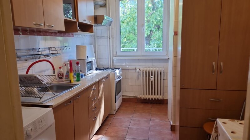 Titan, Nicolae Grigorescu stradal, 5 minute metrou,